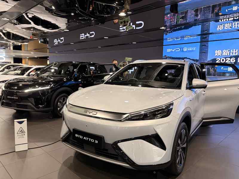  万车空巷：一场关乎补贴倒计时的购车博弈 新闻 万车空巷：一场关乎补贴倒计时的购车博弈 新闻